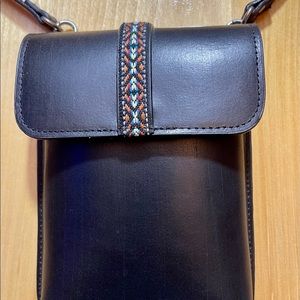 MW BLACK LEATHER CROSSBODY BAG